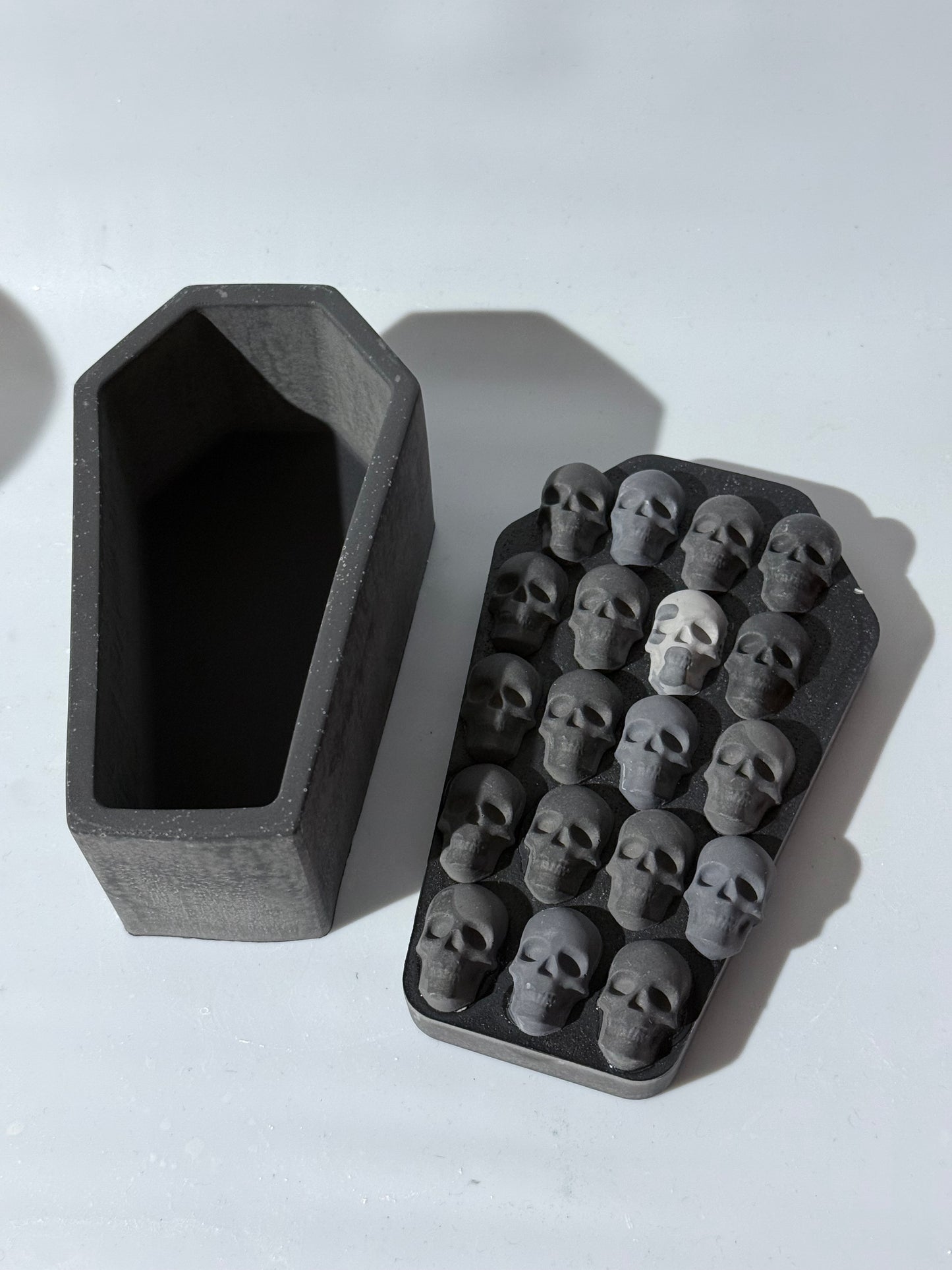 Halloween Kerze - Totenkopf- Kerze - Handmade - Gießmasse