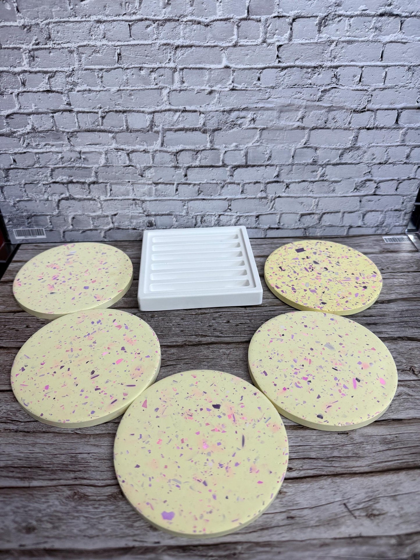 Terrazo Untersetzer Set , Gießmasse | Handmade Untersetzer | Terrazo Design
