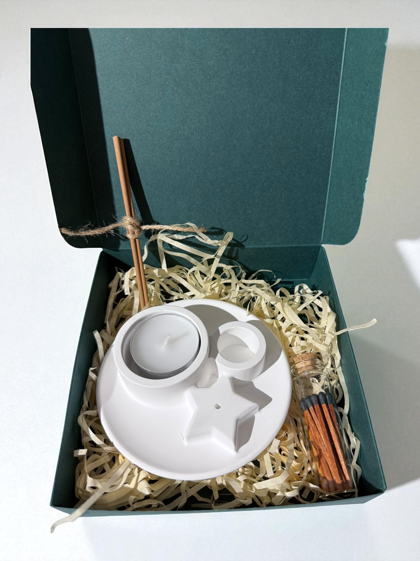 Geschenkset - Räucherstäbchenhalter- Teelichthalter - Streichhölzer- Weihnachten - Advent