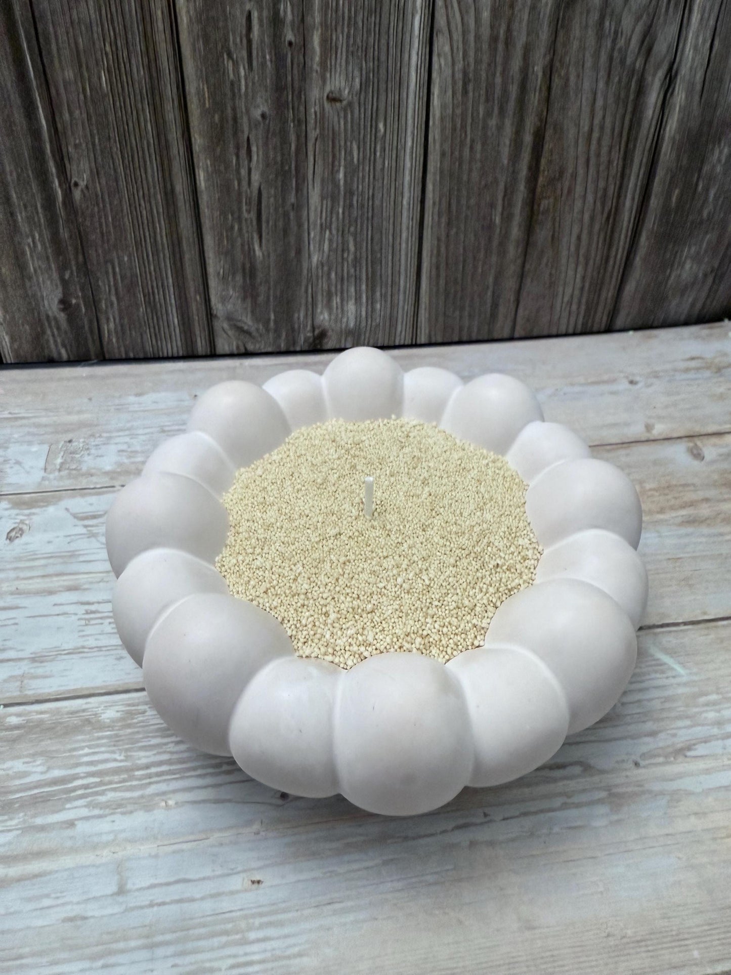 Handgefertigte Schmuck - oder Kerzenschale in Blütenform – Gießmasse