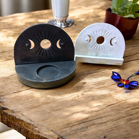 Mondphasen Teelichthalter aus Reliefgießmasse- spirituelle Deko mit Sonne & Mond- Altar Kerzenhalter- Boho- und Mystik Geschenkidee