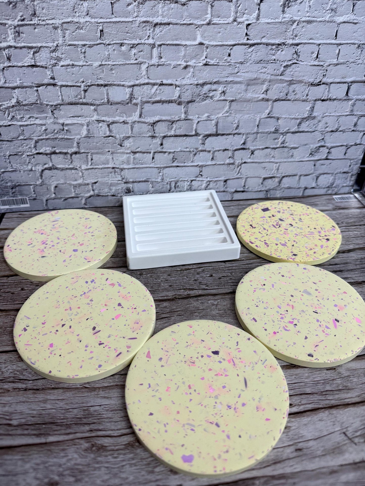 Terrazo Untersetzer Set , Gießmasse | Handmade Untersetzer | Terrazo Design