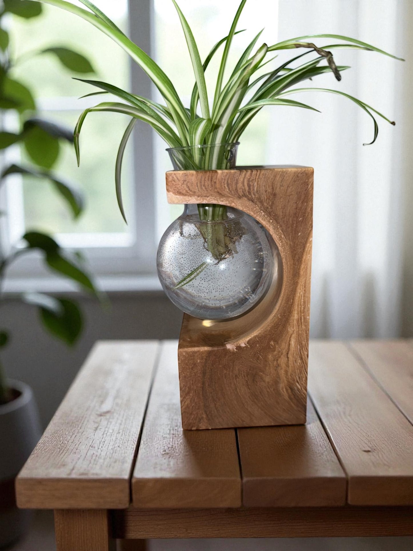 Handgegossene Beton-Vase – Modernes Designobjekt für dein Zuhause