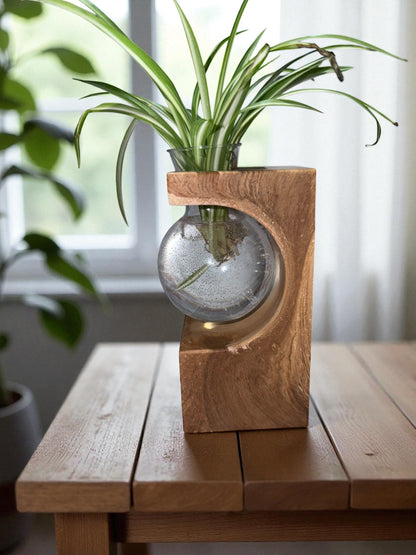 Handgegossene Beton-Vase – Modernes Designobjekt für dein Zuhause