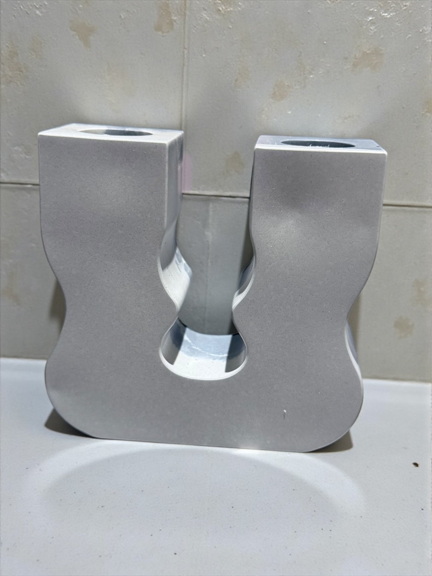 Doppelter Kerzenhalter | wellenförmiger Kerzenhalter | betondesign