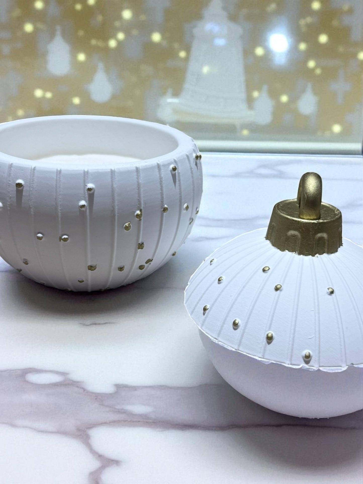 Weihnachtskugel handgegossen mit oder ohne Kerze