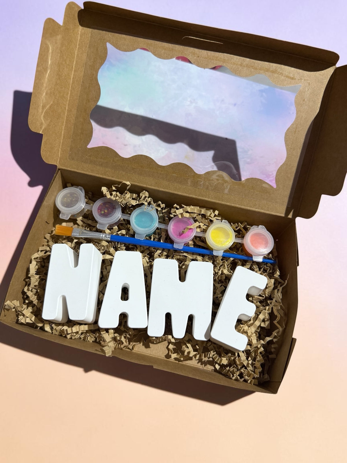 DIY Namensset zum Bemalen – Personalisierbare Buchstaben aus Gießmasse mit Acrylfarben & Pinsel