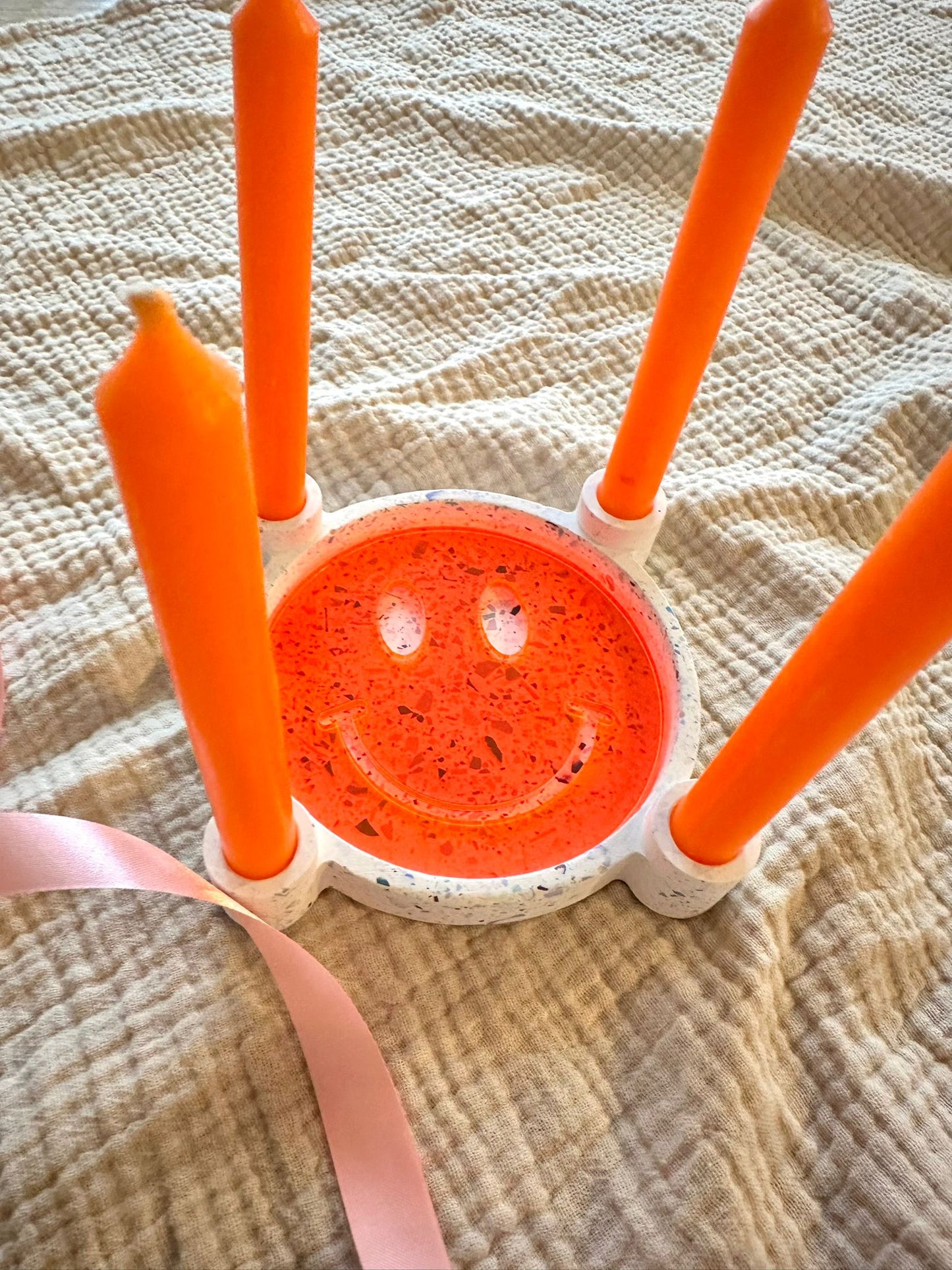 Handgefertigtes Kerzenhalter-Set mit Kerzen & austauschbarem Inlay