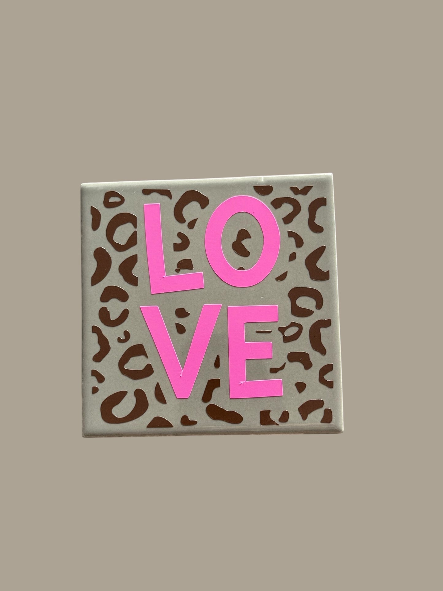 Spruch-Kachel –  „ Leo love  „