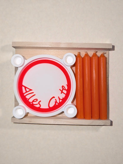 Handgefertigtes Kerzenhalter-Set mit Kerzen & Tablett aus Holz