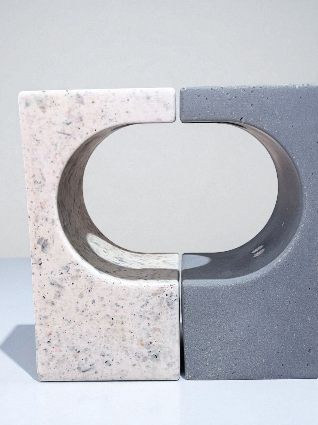 Vase en béton coulée à la main – Objet design moderne pour votre intérieur