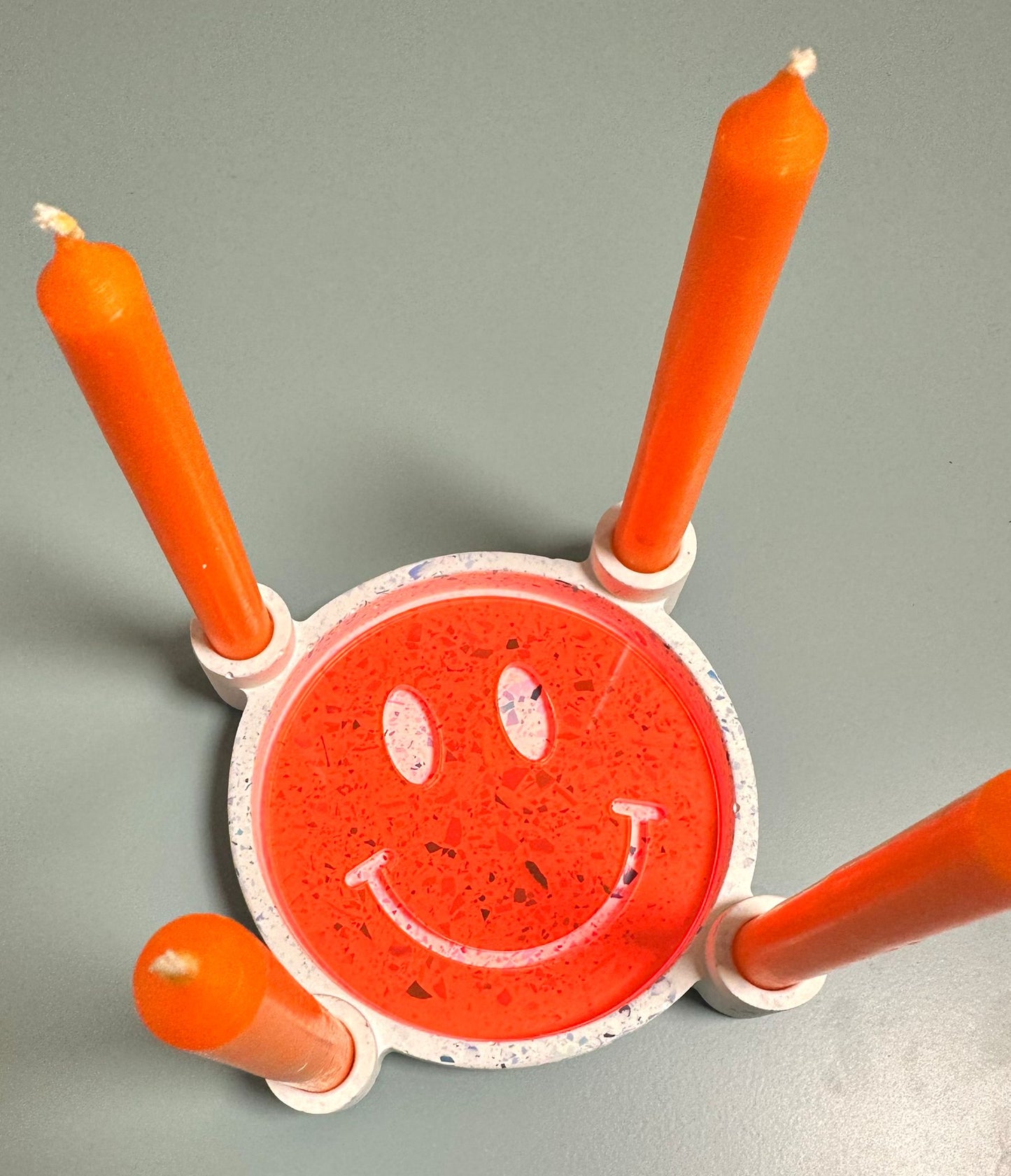 Handgefertigtes Kerzenhalter-Set mit Kerzen & austauschbarem Inlay