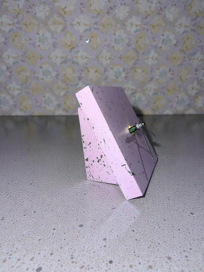 Uhr - Wanduhr - Handgemacht - Gießmasse