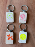 Wooden key chain with plotter design – Smileys & Balloon Dog (personalization available)