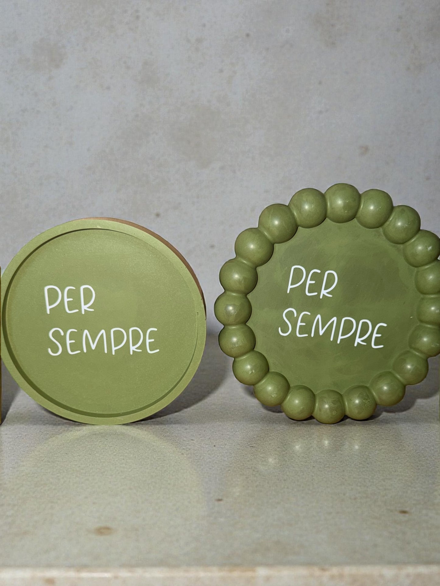 Sisi-Tasse, Amore Amore grün