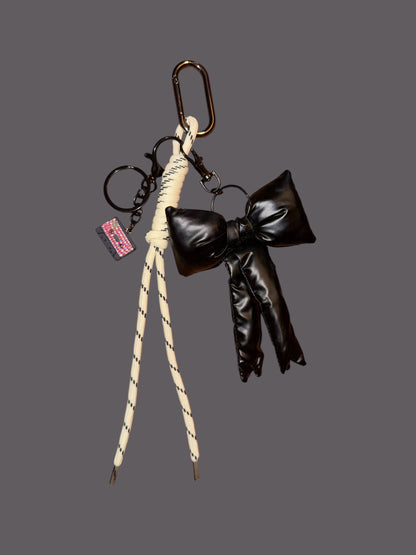 Statement Schlüsselanhänger / Taschenamhänger - Handmade