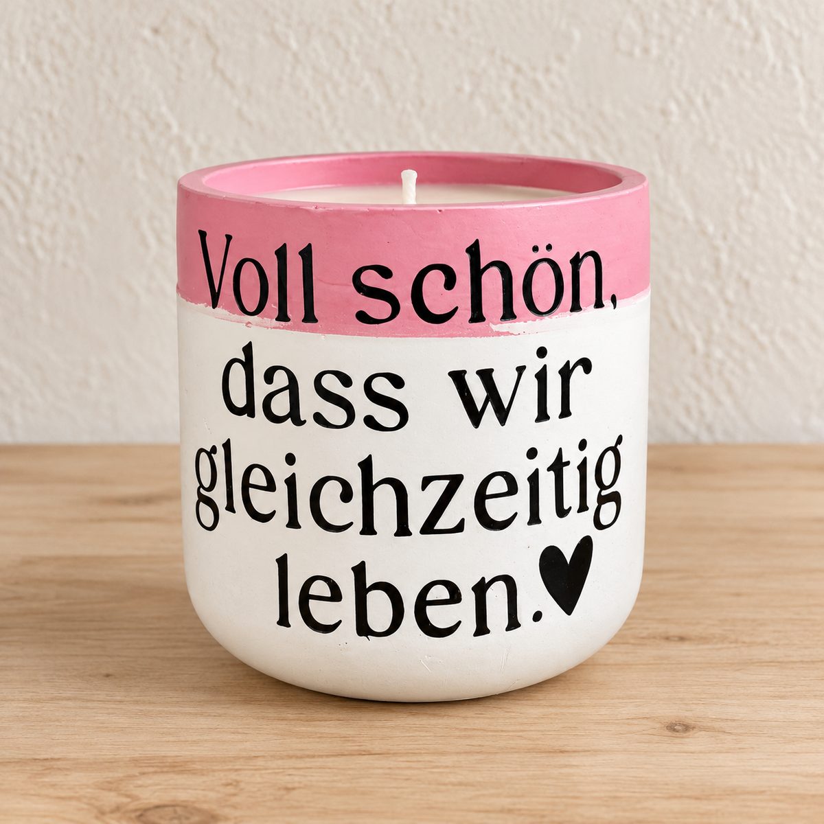 Statement Kerzen, bunte Kerzenbehälter
