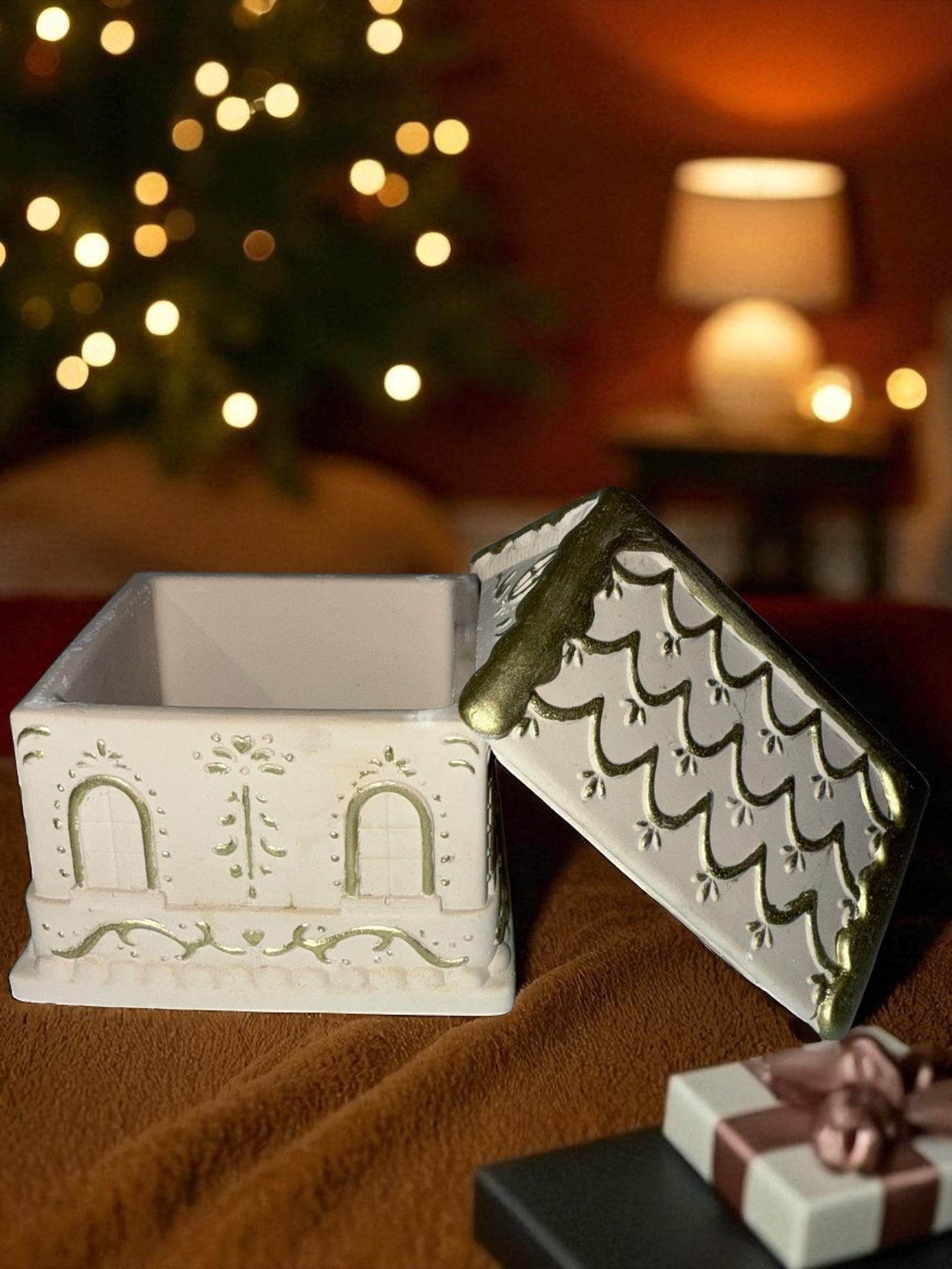 Lebkuchenhaus - Gingerbreadhouse - Kerzenschatulle - Plätzchendose