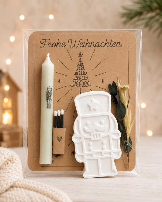 Kleines Weihnachtsgeschenk Set – Kerzenhalter mit Kerze & Streichhölze