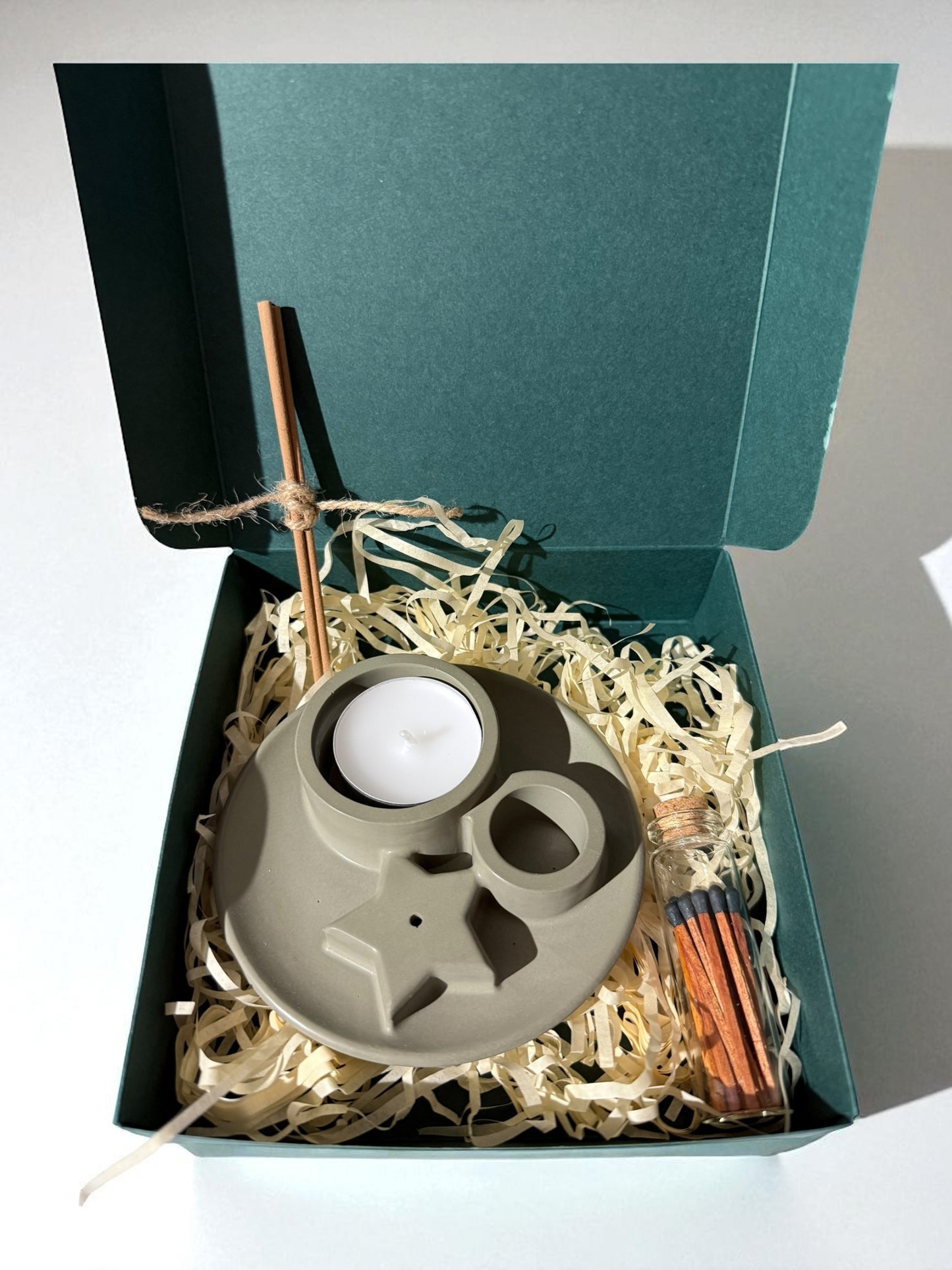 Geschenkset - Räucherstäbchenhalter- Teelichthalter - Streichhölzer- Weihnachten - Advent