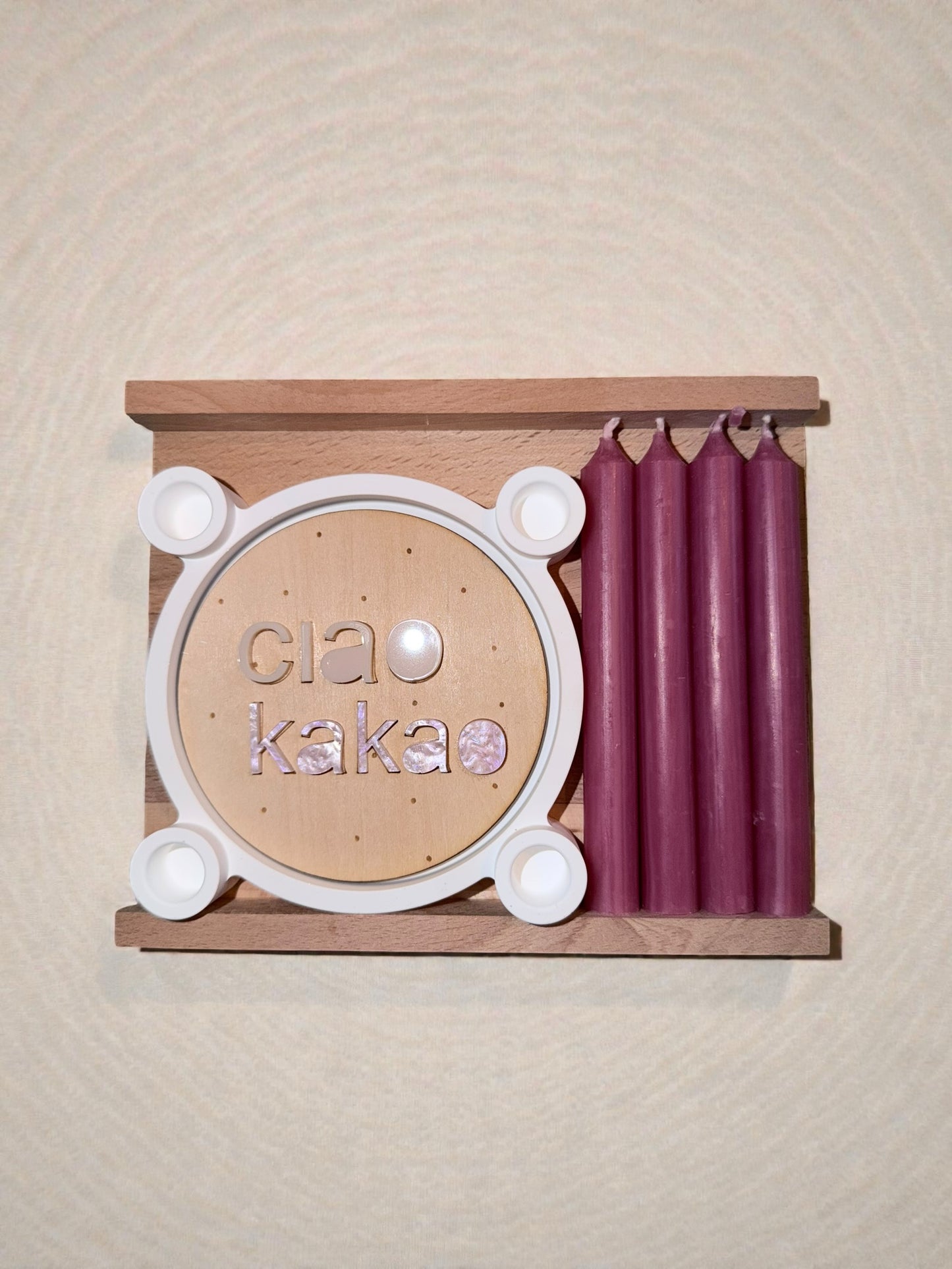 Handgefertigtes Kerzenhalter-Set mit Kerzen & Tablett aus Holz