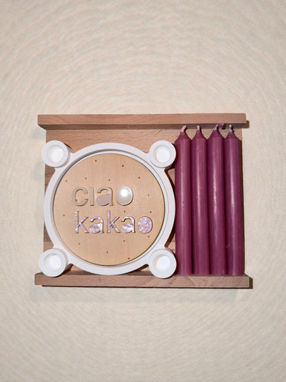 Handgefertigtes Kerzenhalter-Set mit Kerzen & Tablett aus Holz