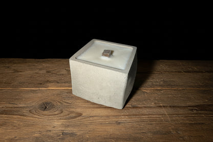 Beton Kerze , Wachsfresser