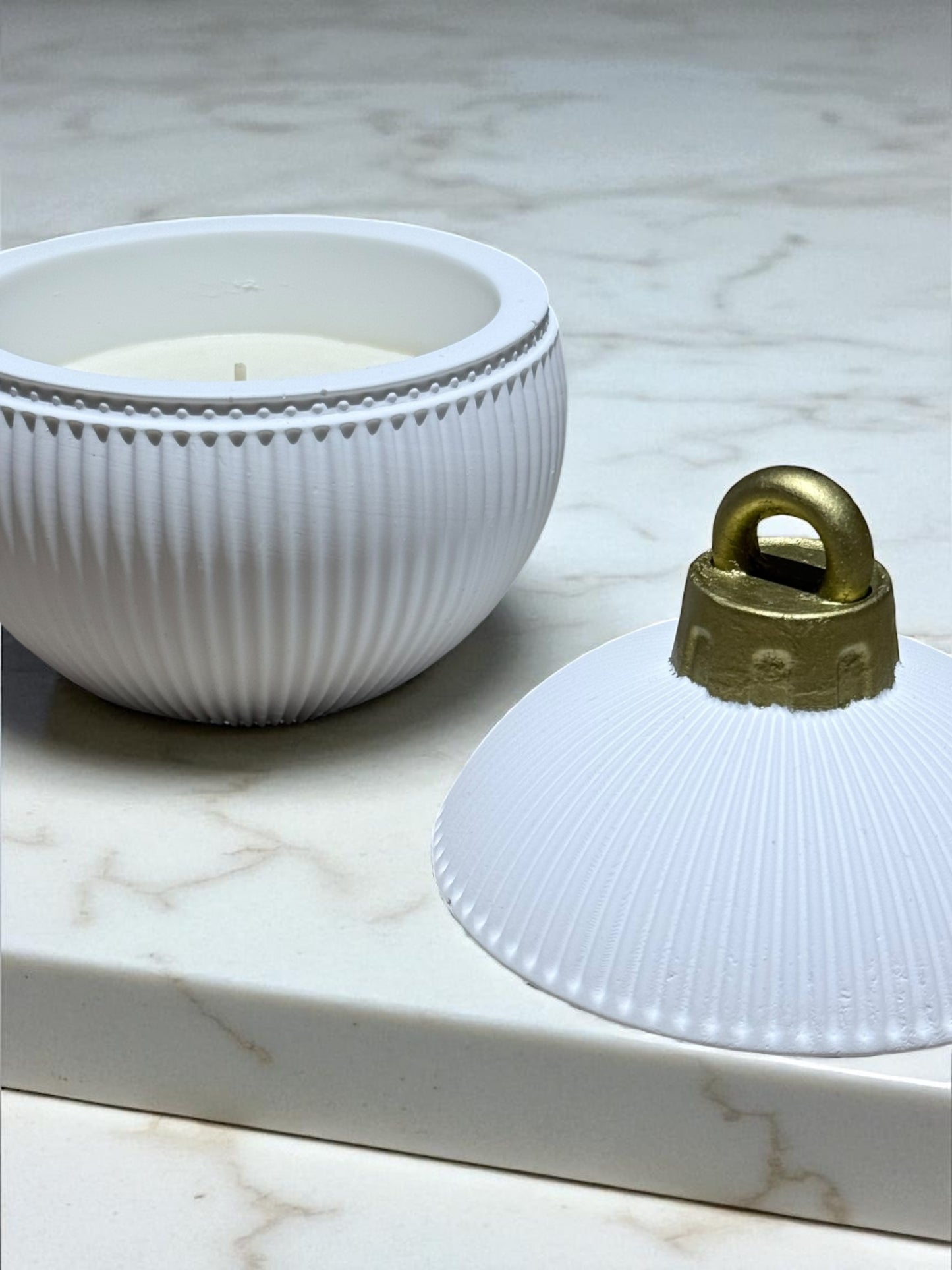 Weihnachtskugel handgegossen mit oder ohne Kerze