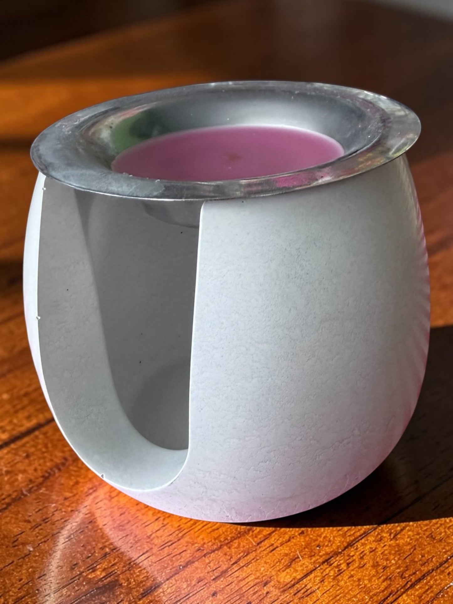 Duftlampe aus hochwertiger Gießmasse – Handgemachte Duftlampe – Minimalistische Deko – Meditationszubehör