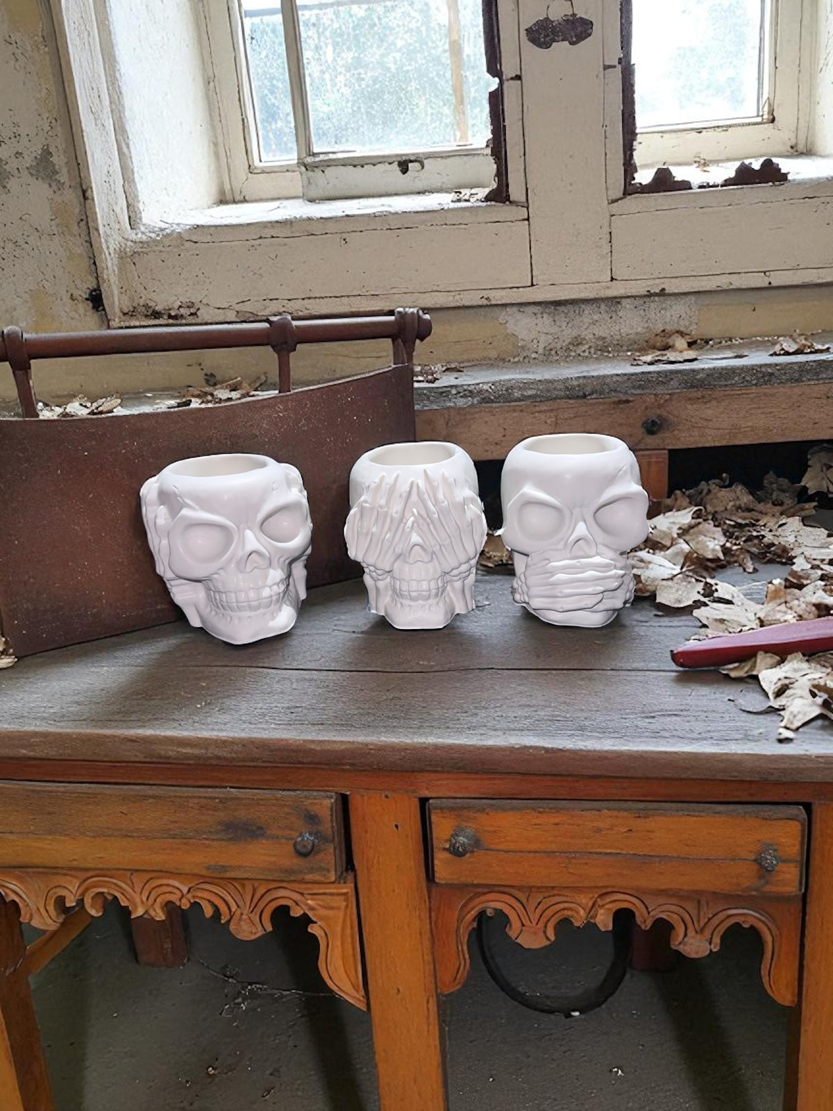 Hear no evil - see no evil - speak no evil - skulls