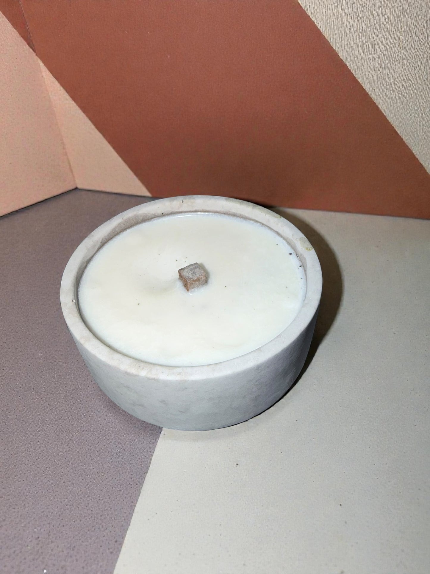 Beton Kerze , Wachsfresser