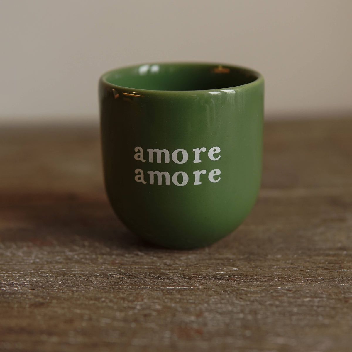 Sisi-Tasse, Amore Amore grün