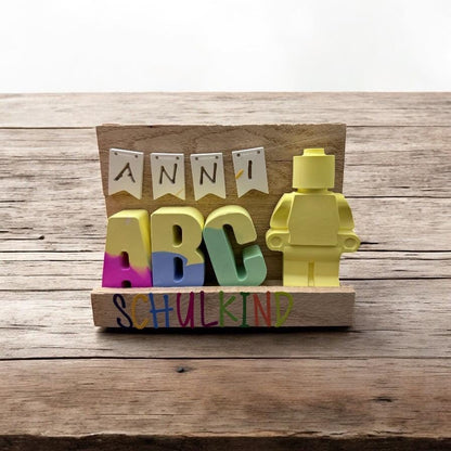 Personalisierter Stiftehalter zur Einschulung – Name & ABC Deko – Geschenk für Schulanfänger