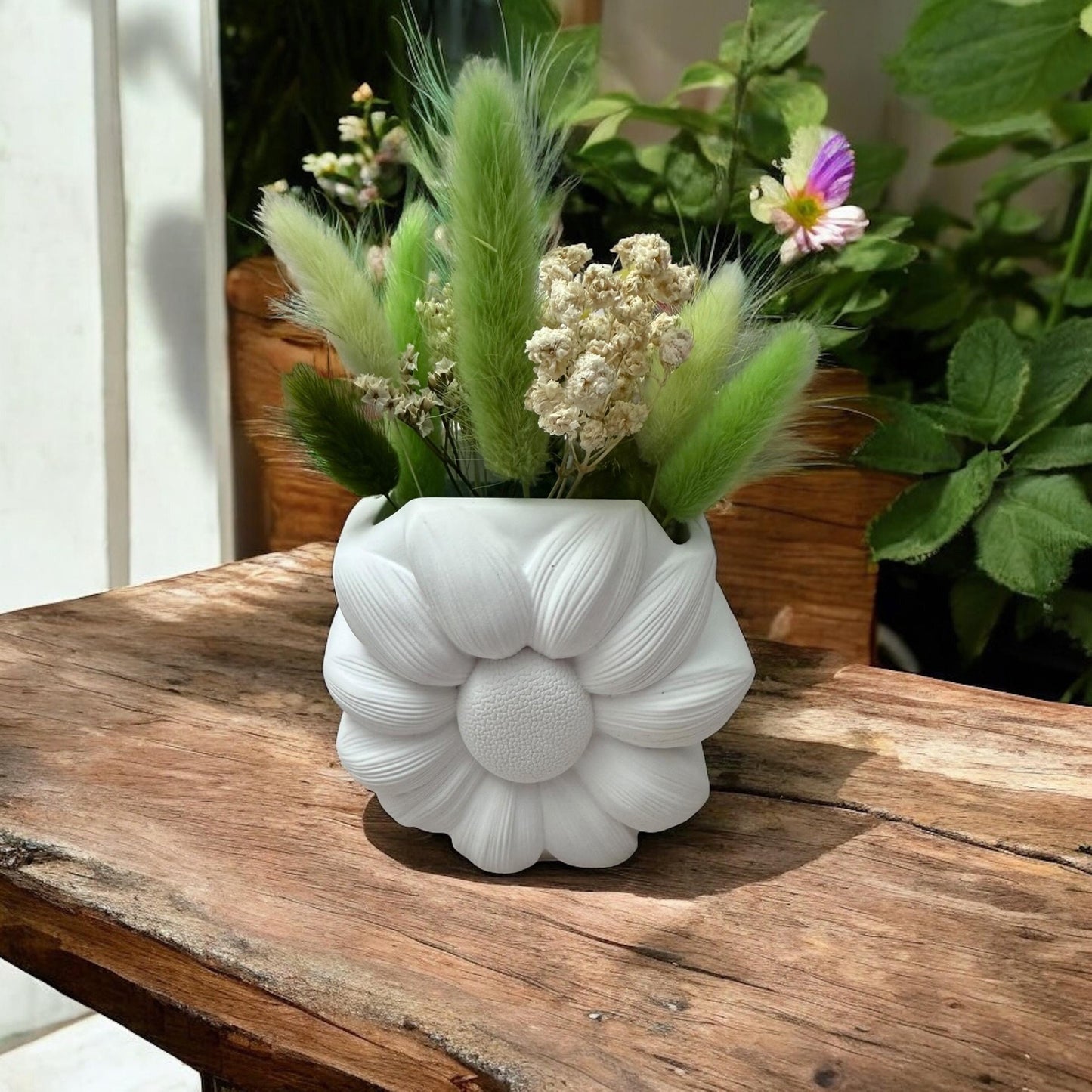 Handgemachten Deko-Vase mit Trockenblumen | KalaArt Gießmasse | Geschenkidee | Mädchen Mond Sonnenblume  Schleife | Boho Deko Vintage