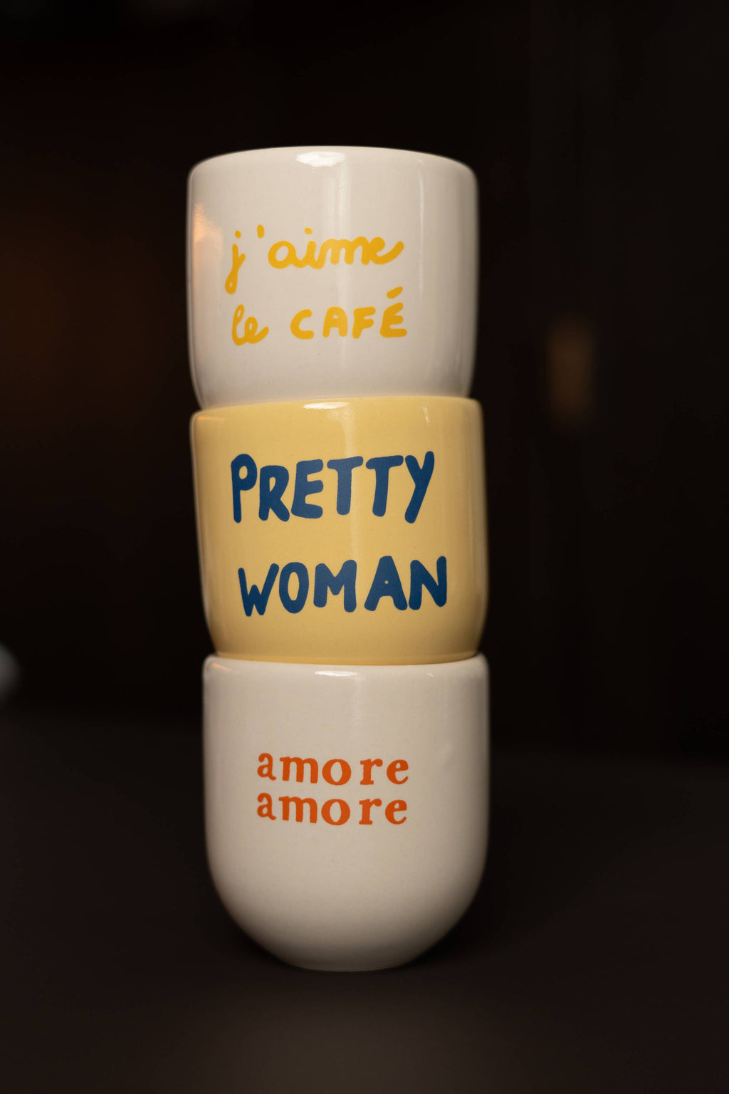 Sisi Tasse, Amore Amore weiß