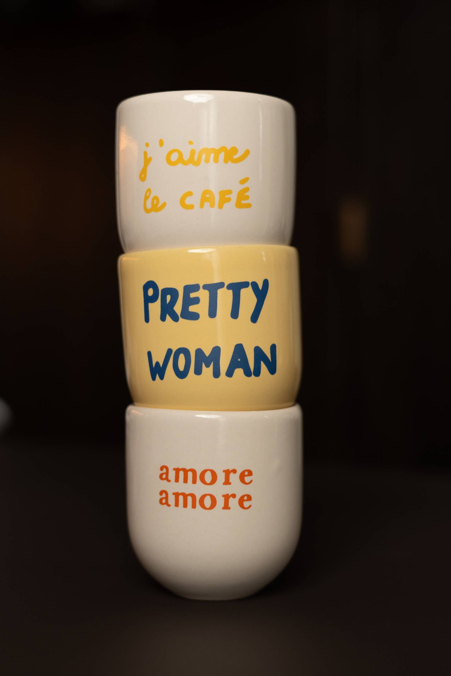 Sisi Tasse, Amore Amore weiß